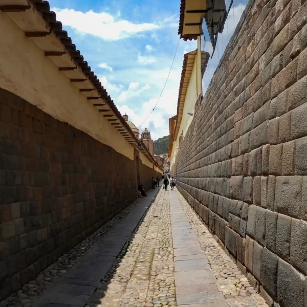 Calle-Cusco